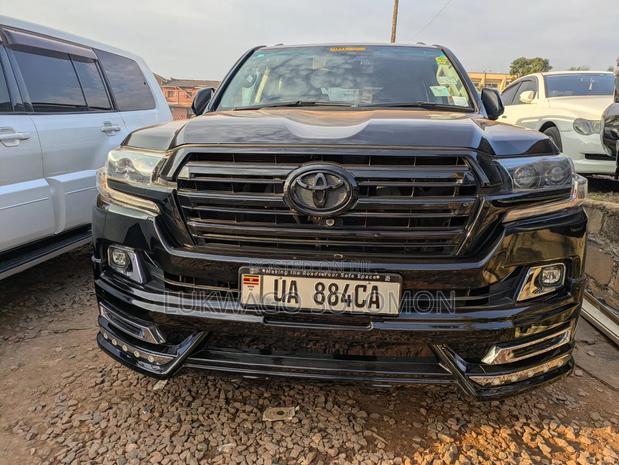 Toyota Land Cruiser 2017 Black