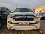 Toyota Land Cruiser 2017 White for sale