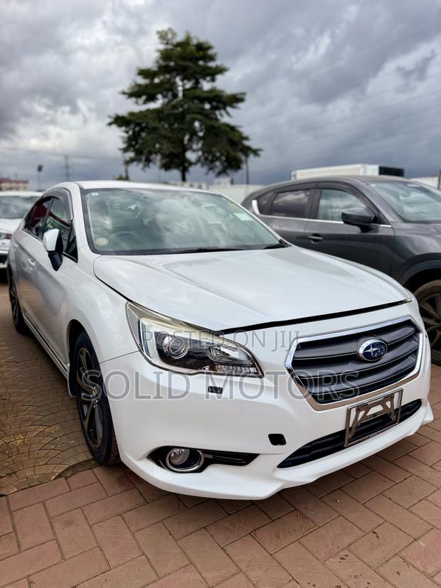 Subaru Legacy 2.5i Premium AWD 2017 White