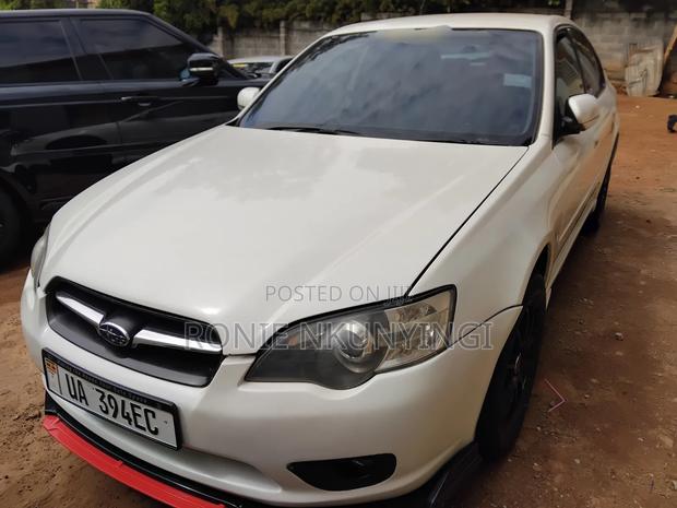 Subaru Legacy 2007 White