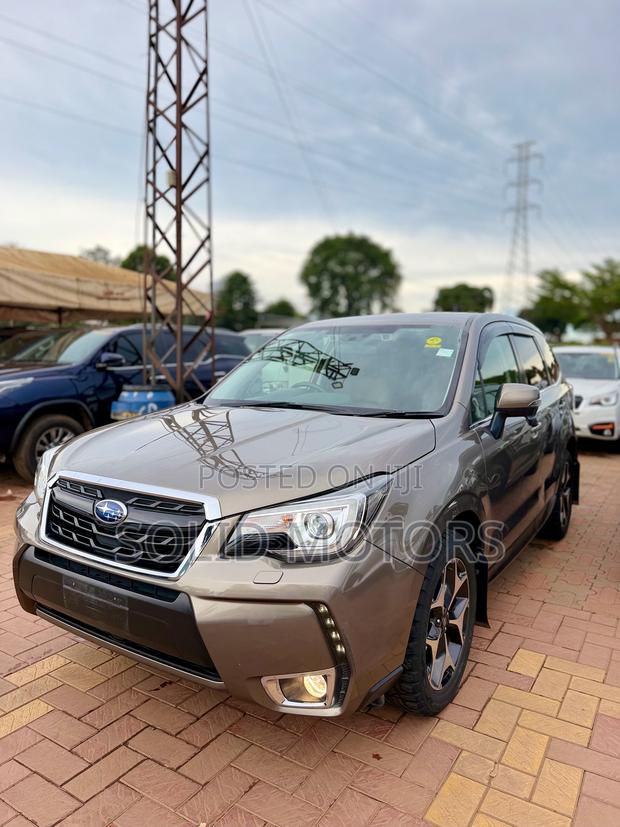 Subaru Forester 2.0XT Premium AWD 2017 Brown