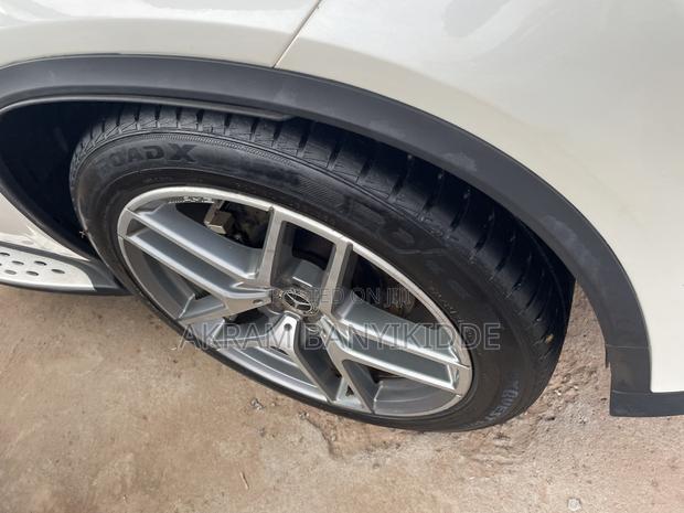 Mercedes-Benz GLE-Class 2017 White
