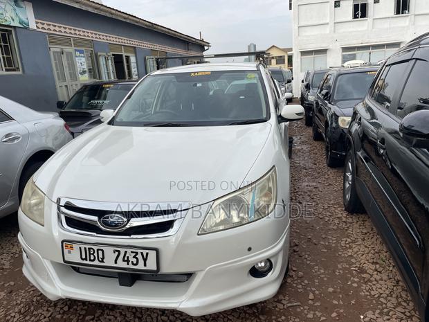 Subaru Exiga 2011 White