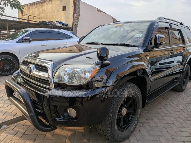 Toyota Hilux Surf 2009 Black