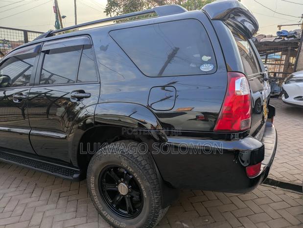 Toyota Hilux Surf 2009 Black