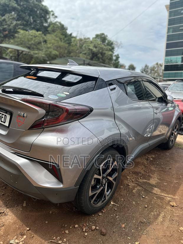 Toyota C-HR 2018 Gray