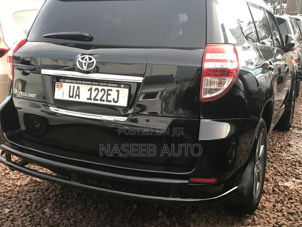 Toyota Vanguard 2009 Black