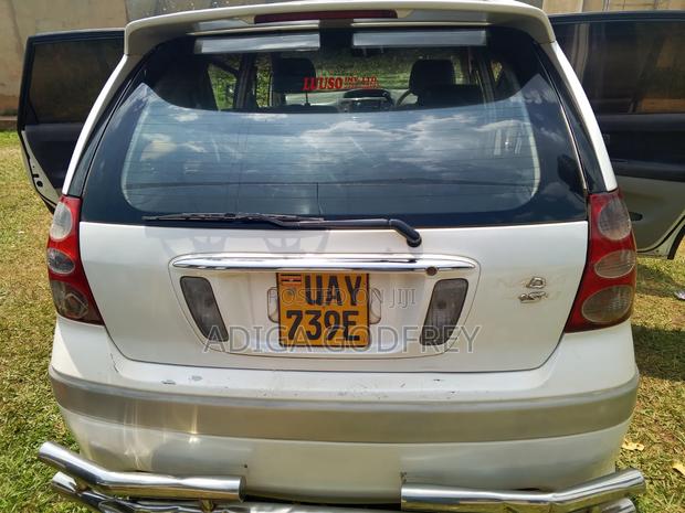 Toyota Nadia 1999 White