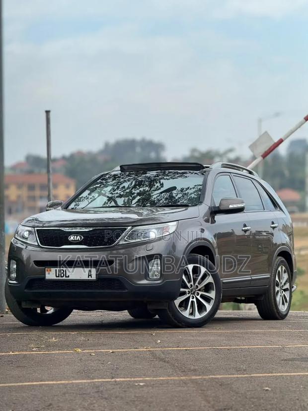Kia Sorento 2013 Gray