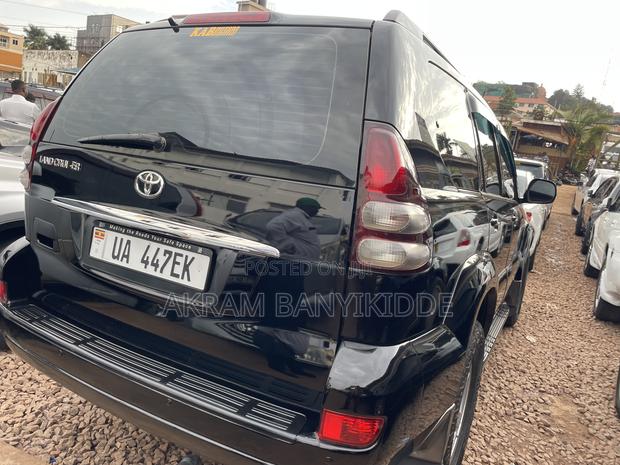 Toyota Land Cruiser Prado 2008 Black