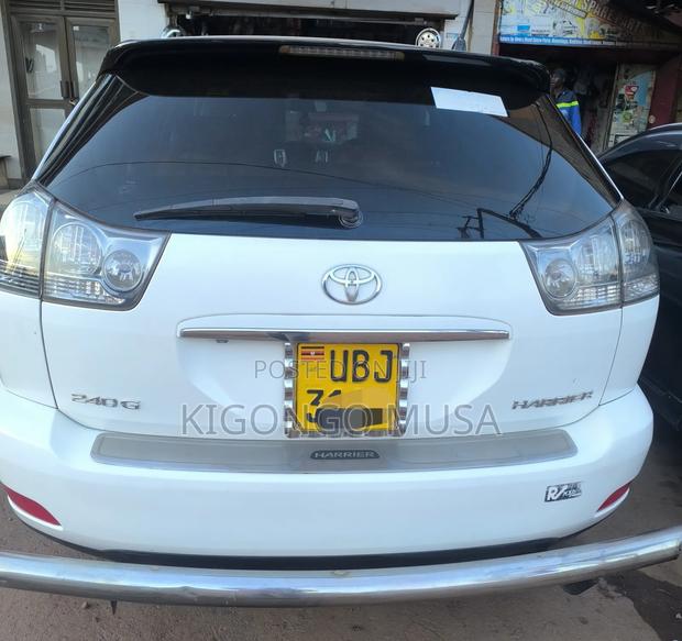 Toyota Harrier 2008 White