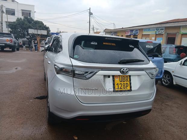 Toyota Harrier 2015 Silver