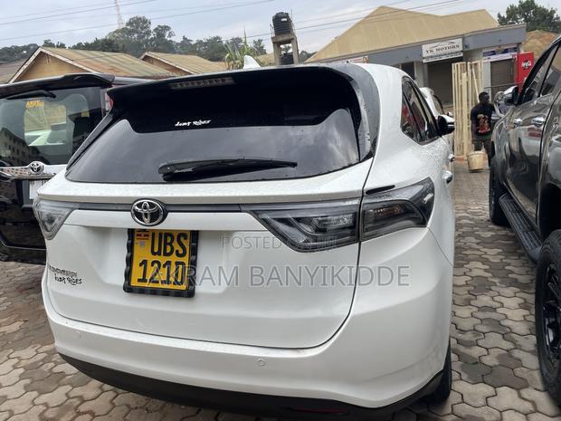 Toyota Harrier 2016 White