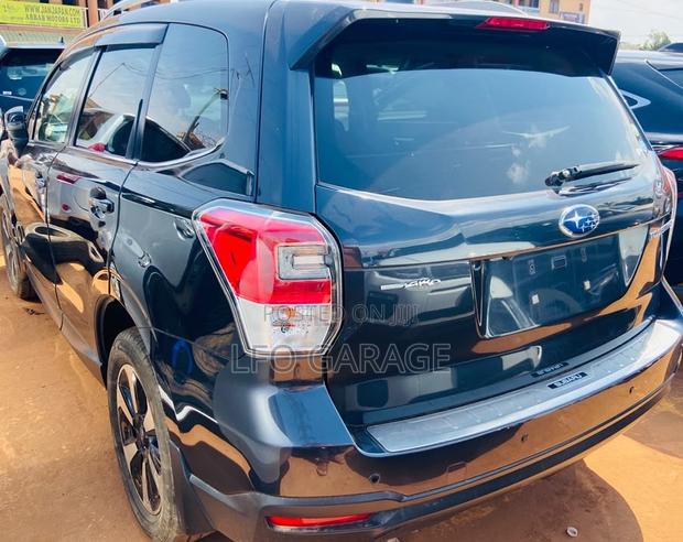 Subaru Forester 2.0XT Premium AWD 2017 Blue