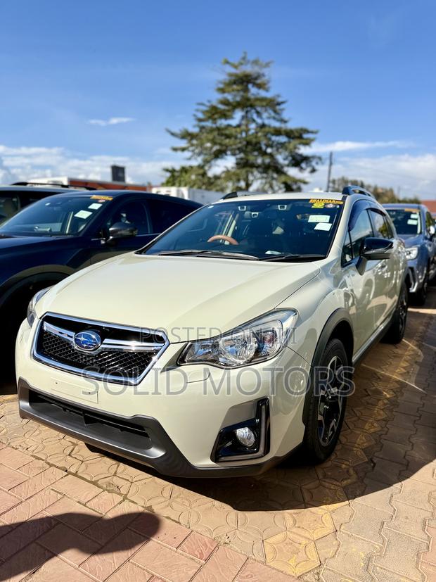 Subaru XV Limited Package 2016 Yellow