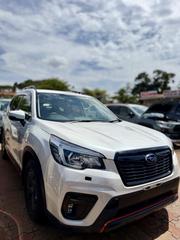 Subaru Forester 2.5i AWD 2018 White for sale