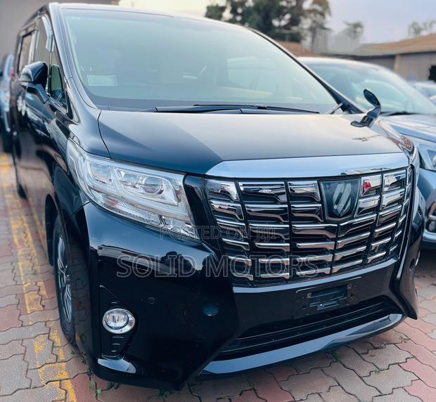Toyota Alphard 2.5 Petrol AWD 2017 Black