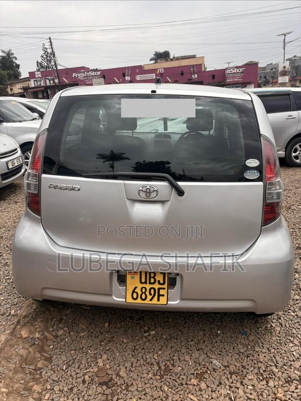 Toyota Passo 2008 Silver