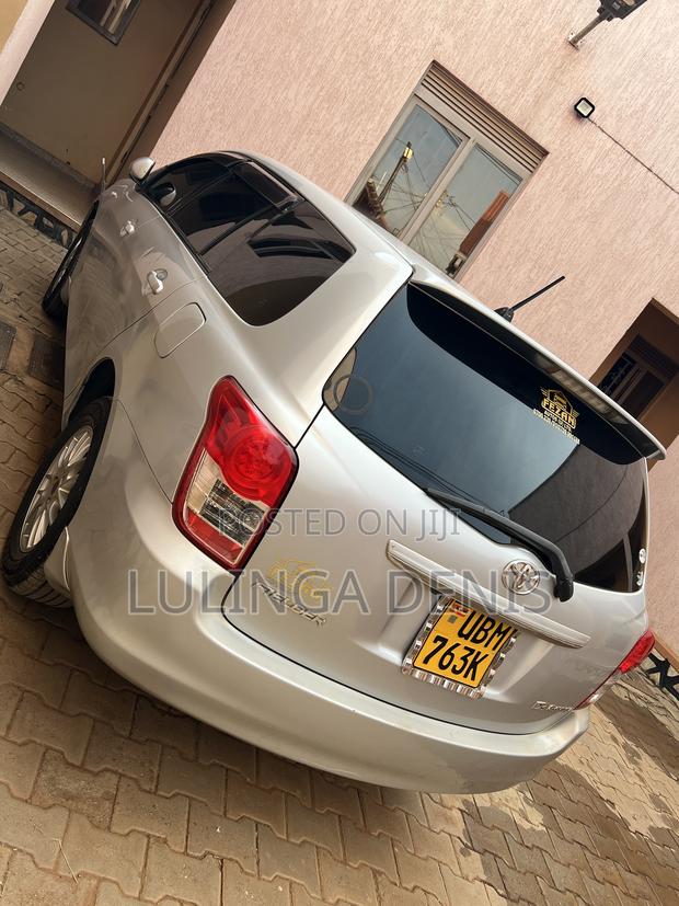 Toyota Corolla Fielder 1.5 Petrol AWD 2009 Silver