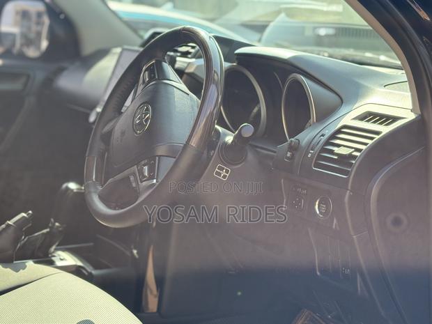 Toyota Land Cruiser Prado 2.7 VVT-i 2015 Black