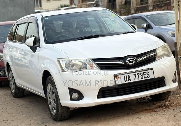 Toyota Corolla Fielder 1.5 Petrol FWD 2013 White
