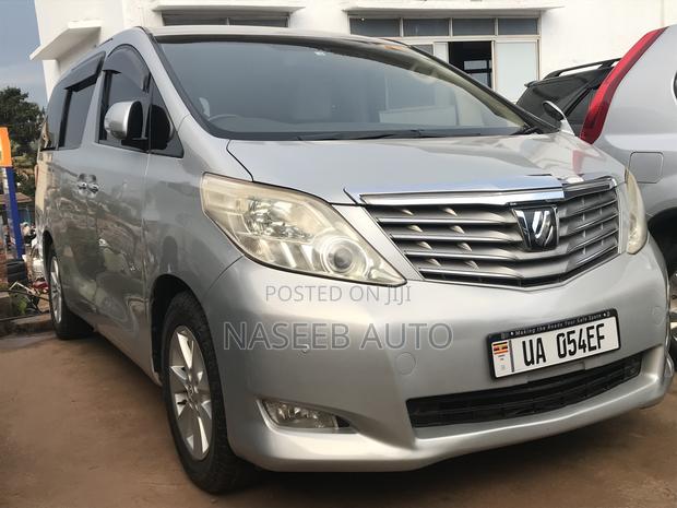 Toyota Alphard 2007 Silver
