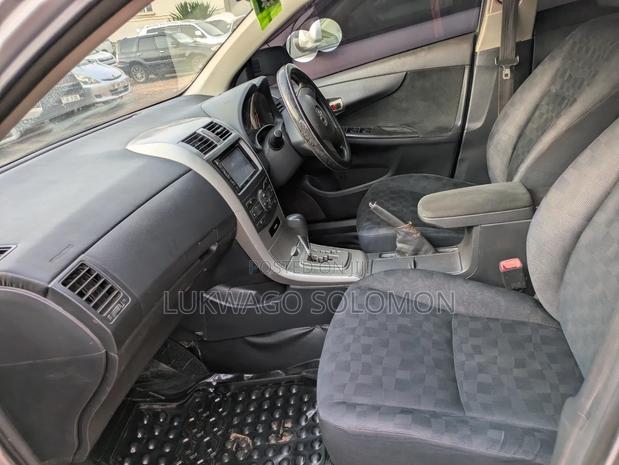 Toyota Corolla Fielder 2009 Silver