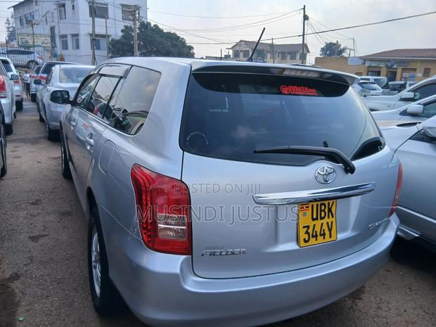 Toyota Corolla Fielder 2008 Silver