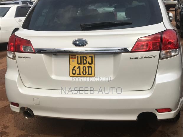 Subaru Legacy 2010 White