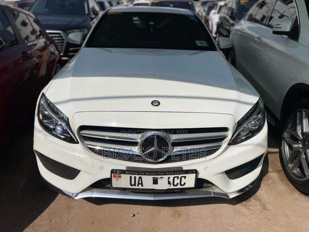 Mercedes-Benz C200 2015 White
