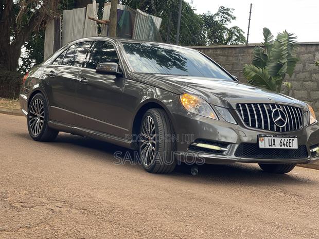 Mercedes-Benz E250 2012 Gray