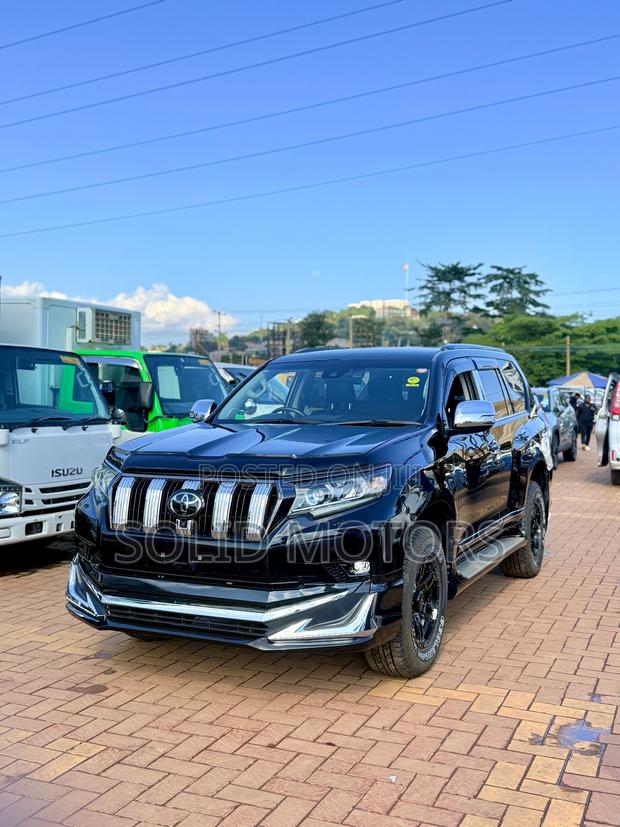 Toyota Land Cruiser Prado 2.7 2021 Black