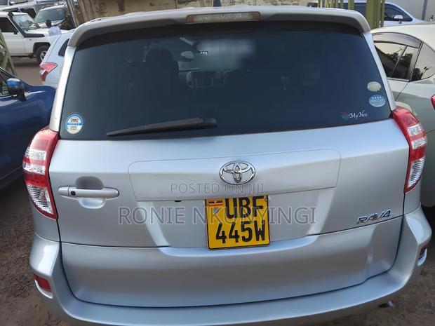 Toyota RAV4 2008 Silver