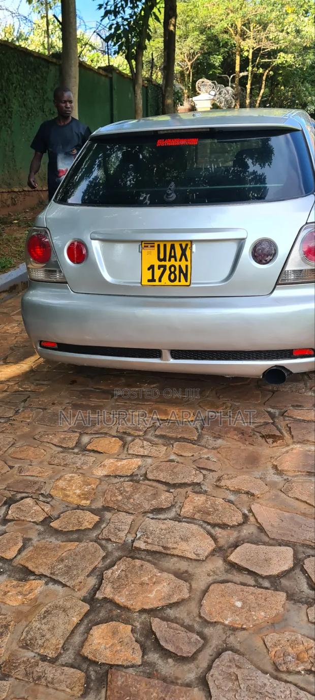 Toyota Altezza 2002 Silver