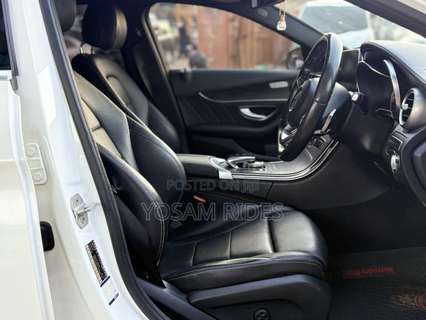 Mercedes-Benz C200 2016 White