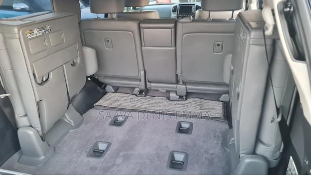 Toyota Land Cruiser 2010 Black