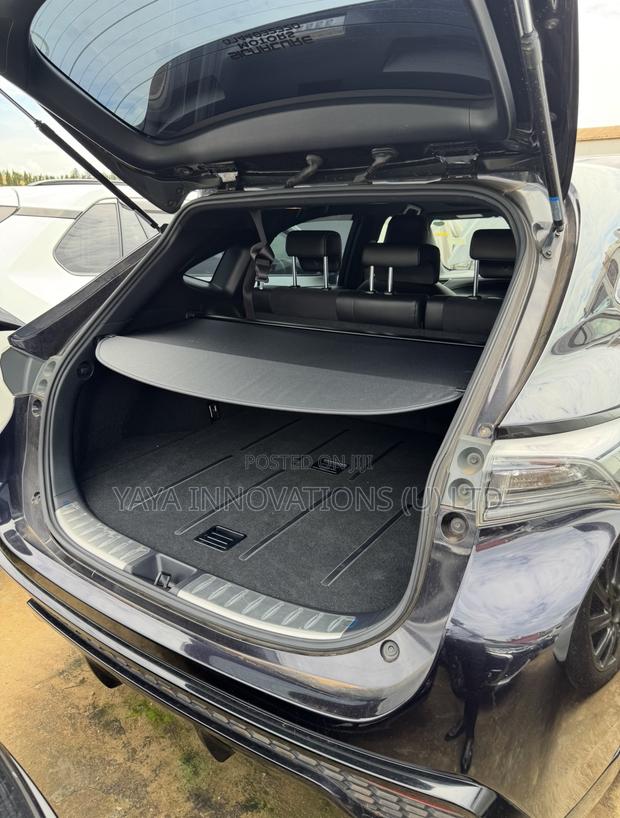 Toyota Harrier 2.0 2016 Black