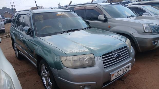 Subaru Forester 2005 Green