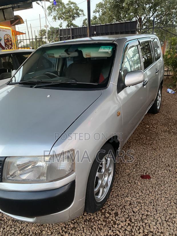 Toyota Probox 2004 Gray
