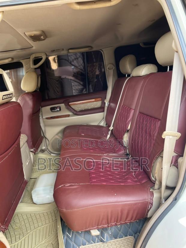 Toyota Land Cruiser Prado 2006 White