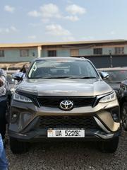 Toyota Fortuner 2.8 D RWD 2017 Gray for sale