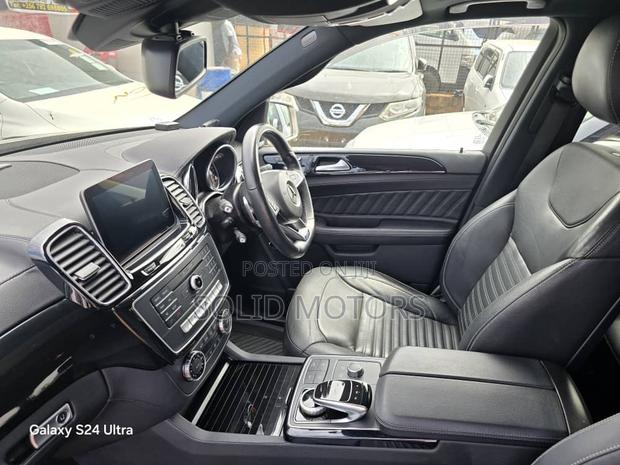 Mercedes-Benz GLE-Class AMG GLE 43 4MATIC 2017 Gray