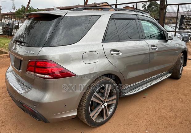 Mercedes-Benz GLE-Class AMG GLE 43 4MATIC 2017 Gray