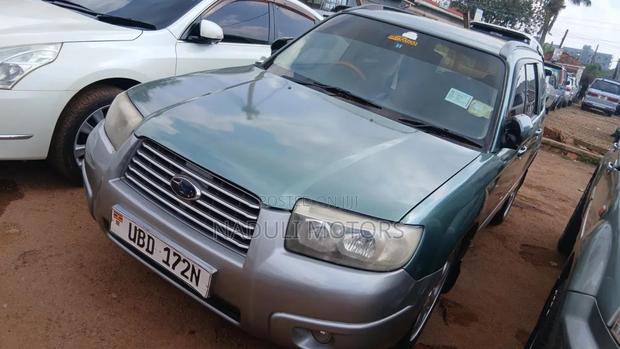 Subaru Forester 2005 Green