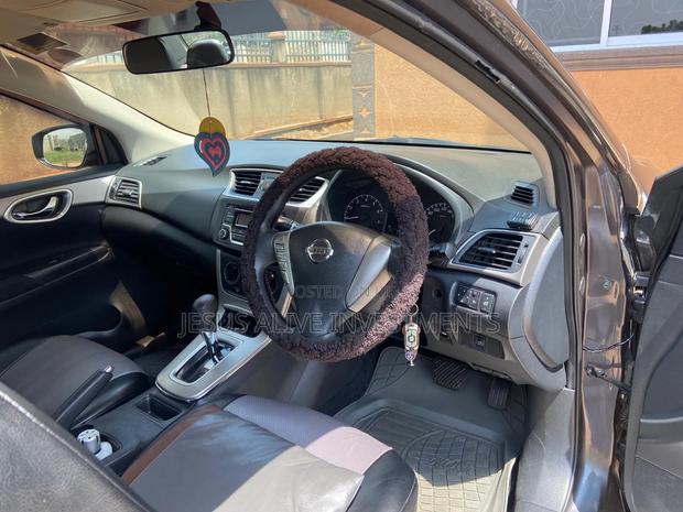 Nissan Sentra 2016 Gray