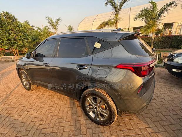 Kia Seltos 2019 Gray