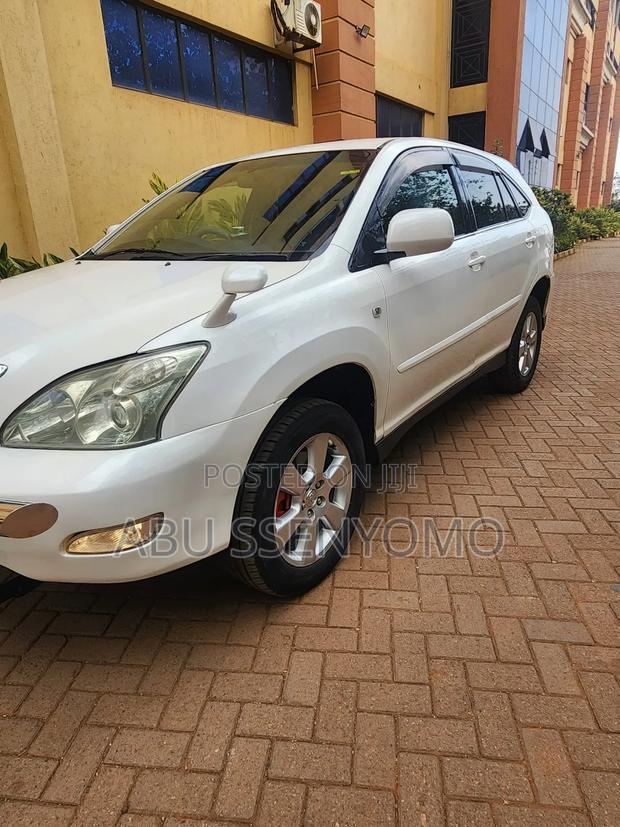 Toyota Harrier 2008 White
