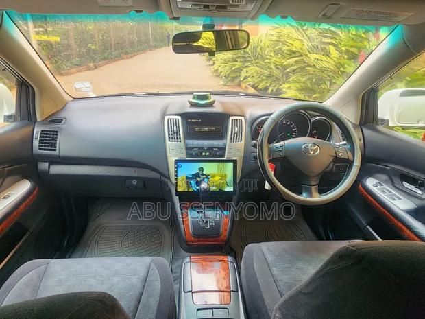 Toyota Harrier 2008 White
