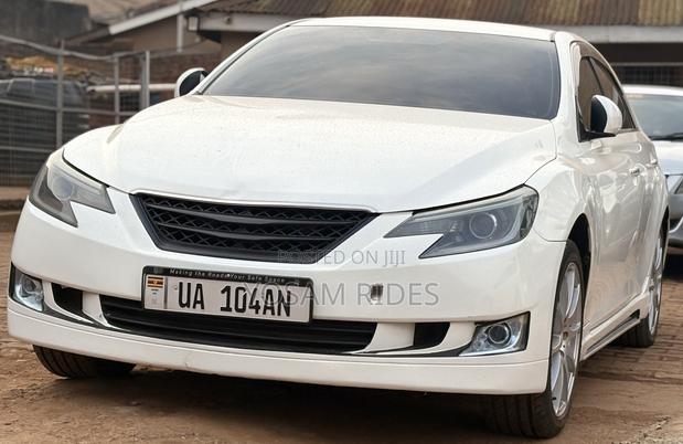 Toyota Mark X 2.5 RWD 2012 White