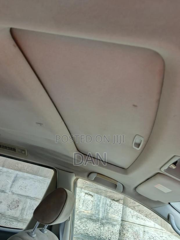 Toyota Alphard 2.4 Petrol AWD 2006 Black